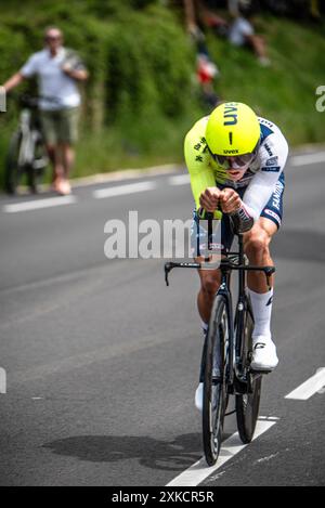 HUGO PAGE di INTERMARCHÉ - WANTY Cycling nella tappa 7 TT del Tour de France, tra Nuits-Saints-Georges e Gevrey-Chamertain, 05/07/24. Foto Stock