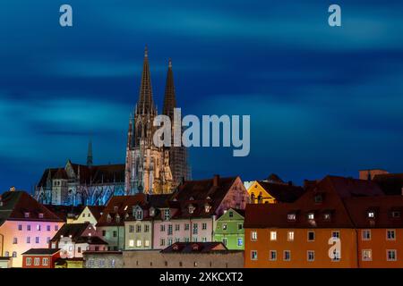 Vista panoramica della cattedrale di Ratisbona in Germania. Foto Stock