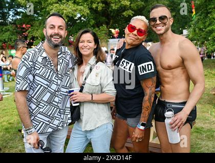 LONDRA, INGHILTERRA - 21 LUGLIO 2024: AS One in the Park 2024, celebra la comunità LGBTQ unendola per una giornata di orgoglio, diversità e festeggiamenti. ( Credito: Vedi li/Picture Capital/Alamy Live News Foto Stock