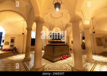 Tomba di Nelson nella Cattedrale di St Paul, Londra, Regno Unito Foto Stock