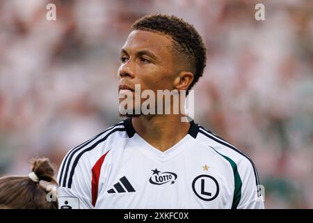 Varsavia, Polonia. 20 luglio 2024. Steve Kapuadi (Legia) visto durante la partita PKO BP Ekstraklasa tra squadre di Legia Warszawa e Zaglebie Lubin allo Stadion Miejski Legii Warszawa. Punteggio finale 2:0 credito: SOPA Images Limited/Alamy Live News Foto Stock