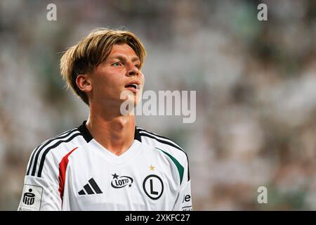 Varsavia, Polonia. 20 luglio 2024. Jan Ziolkowski (Legia) visto durante la partita PKO BP Ekstraklasa tra squadre di Legia Warszawa e Zaglebie Lubin allo Stadion Miejski Legii Warszawa. Punteggio finale 2:0 credito: SOPA Images Limited/Alamy Live News Foto Stock