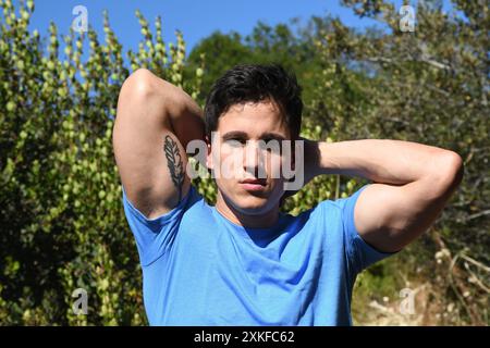 Beverly Hills, California, USA 21 luglio 2024 l'attore Mike Manning posa in un servizio fotografico esclusivo il 21 luglio 2024 a Beverly Hills, California, USA. Foto di Barry King/Alamy Stock Photo Foto Stock