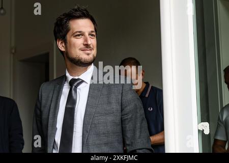 Jambes, Belgio. 23 luglio 2024. Il Ministro vallone Presidente Adrien Dolimont nella foto all'arrivo per la prima riunione del governo vallone, a Jambes, martedì 23 luglio 2024. BELGA PHOTO BRUNO FAHY credito: Belga News Agency/Alamy Live News Foto Stock