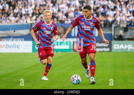 Lyngby, Danimarca. 22 luglio 2024. Mohamed Elyounoussi (10) dell'FC Copenhagen visto durante il 3F Superliga match danese tra Lyngby BK e FC Copenhagen al Lyngby Stadion di Lyngby. Credito: Gonzales Photo/Alamy Live News Foto Stock