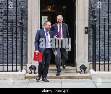 Londra, 23 luglio 2024. Ian Murray, Segretario di Stato per la Scozia, deputato Edinburgh South e Hilary Benn, Segretario per l'Irlanda del Nord, deputato Leeds South. I ministri partecipano alla riunione del gabinetto del governo del Partito Laburista a Downing Street. Crediti: Imageplotter/Alamy Live News Foto Stock