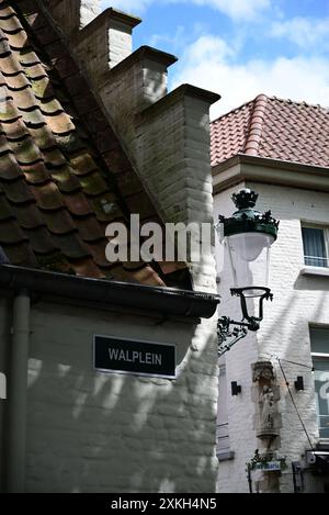 Architettura tradizionale nella città di Bruges, Belgio. Foto Stock