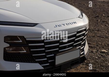 Jetour Dashing è un SUV elegante e moderno che combina tecnologia all'avanguardia e comfort di livello superiore. Foto Stock