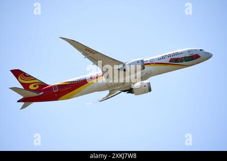 Fiumicino, Lazio. 23 luglio 2024. Boeing 787 Dreamliner Hainan Airlines . Aereo per l'aeroporto di Fiumicino. Fiumicino (Italia), 23 luglio 2024. AllShotLive/Sipa USA credito: SIPA USA/Alamy Live News Foto Stock