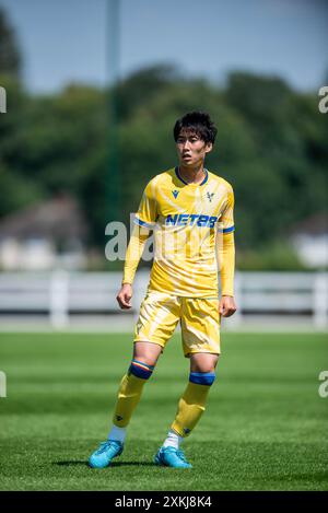 19 luglio 2024: Daichi Kamada del Crystal Palace durante l'amichevole pre-stagione tra il Crystal Palace e il Charlton Athletic alla Crystal Palace academy Foto Stock