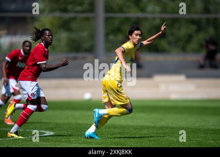 19 luglio 2024: Daichi Kamada del Crystal Palace durante l'amichevole pre-stagione tra il Crystal Palace e il Charlton Athletic alla Crystal Palace academy Foto Stock