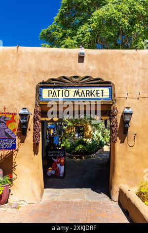 Ingresso al mercato Patio nella città vecchia, Albuquerque, New Mexico, USA Foto Stock