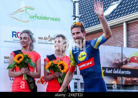 Surhuisterveen, Paesi Bassi. 23 luglio 2024. SURHUISTERVEEN, PAESI BASSI - 23 LUGLIO: Bauke Mollema di LIDL-Trek durante la partita Profronde Surhuisterveen 2024 tra e a il 23 luglio 2024 a Surhuisterveen, Paesi Bassi. (Foto di Pieter van der Woude/Orange Pictures) credito: Orange Pics BV/Alamy Live News Foto Stock