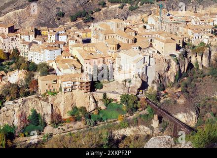 Vista aerea. Cuenca, Castilla La Mancha, in Spagna. Foto Stock