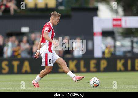 Cracovia, Polonia. 20 luglio 2024. Radoslaw Kanach di Resovia Rzesow visto in azione durante la partita di calcio polacca Betclic 2 League 2024/2025 tra Wieczysta Krakow e Resovia Rzeszow allo stadio Wieczysta. Punteggio finale; Wieczysta Krakow 0:1 Resovia Rzeszow. Credito: SOPA Images Limited/Alamy Live News Foto Stock