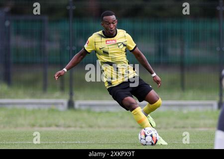 Cracovia, Polonia. 20 luglio 2024. Lisandro Semedo di Wieczysta Cracovia visto in azione durante la partita di calcio polacca Betclic 2 League 2024/2025 tra Wieczysta Cracovia e Resovia Rzeszow allo stadio Wieczysta. Punteggio finale; Wieczysta Krakow 0:1 Resovia Rzeszow. (Foto di Grzegorz Wajda/SOPA Images/Sipa USA) credito: SIPA USA/Alamy Live News Foto Stock