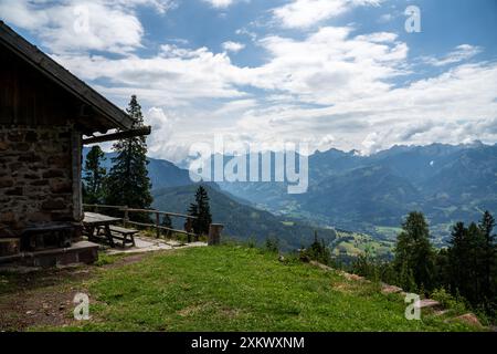 La bellezza del lagorai nelle dolomiti italiane Foto Stock