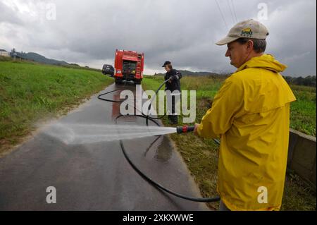 pulizia e igiene sono molto imüortant nella gestione della proprietà pulizia e igiene nella gestione della proprietà Foto Stock