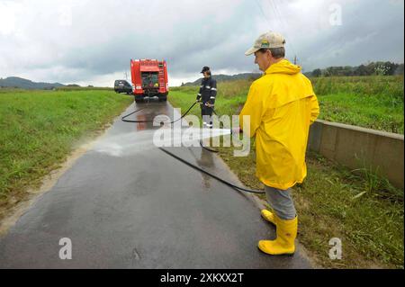 pulizia e igiene sono molto imüortant nella gestione della proprietà pulizia e igiene nella gestione della proprietà Foto Stock