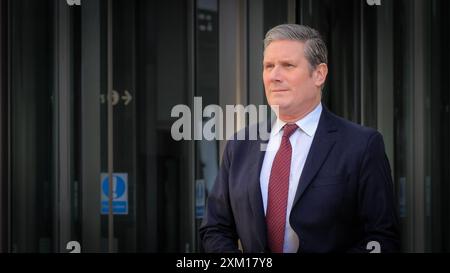 Sir Keir Starmer, QC, deputato, politico britannico, primo Ministro, uscita dalla BBC Foto Stock