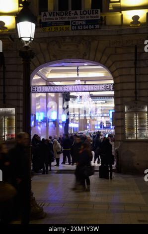 Champs-Élysées, Parigi, Île-de-France, Francia, Europa Foto Stock