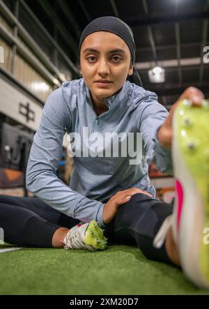 L'afghana Kimia Yousofi fa la squadra olimpica dell'Afghanistan. Immagini Thomas Lisson Foto Stock