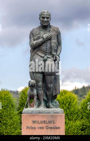 Statua del principe Guglielmo d'Orange (1533-1884, anche Guglielmo il silenzio), dell'artista Eva Broschek (eretta nel 2000), a Dillenburg, Assia, Germania Foto Stock