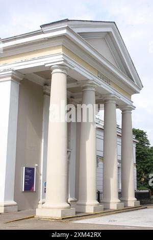 Leicester Museum and Art Gallery by New Walk, Leicester, Inghilterra, Regno Unito Foto Stock