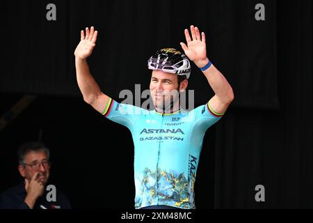 Herentals, Belgio. 25 luglio 2024. Il britannico Mark Cavendish di Astana Qazaqstan nella foto davanti alla corsa ciclistica 'Natourcriterium Herentals', giovedì 25 luglio 2024 a Herentals. Il concorso fa parte dei "criteriums" tradizionali, gare locali in cui si sfidano principalmente i ciclisti che hanno partecipato al Tour de France. BELGA PHOTO MAARTEN STRAETEMANS credito: Belga News Agency/Alamy Live News Foto Stock