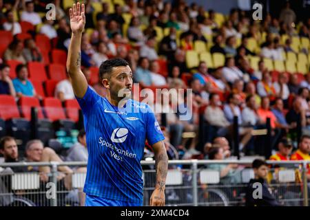 Deventer, Paesi Bassi. 25 luglio 2024. DEVENTER, PAESI BASSI - LUGLIO 25: Niklas Castro dell'SK Brann durante la partita di Conference League tra Go Ahead Eagles e SK Brann allo Stadium de Adelaarshorst il 25 luglio 2024 a Deventer, Paesi Bassi. (Foto di Raymond Smit/Orange Pictures) credito: Orange Pics BV/Alamy Live News Foto Stock