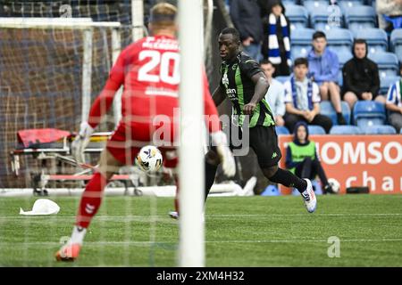 Kilmarnock, Regno Unito. 25 luglio 2024. Kevin Denkey di Cercle raffigurato in azione durante una partita di calcio tra lo Scottish Kilmarnock F.C. e il belga Cercle Brugge a Kilmarnock, Scozia, giovedì 25 luglio 2024, prima tappa del secondo turno di qualificazione per la competizione UEFA Europa League. BELGA PHOTO TOM GOYVAERTS credito: Belga News Agency/Alamy Live News Foto Stock