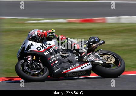 Christian Iddon - Oxford Products Racing Ducati - pilota numero 21 su una Ducati al round British Superbike (BSB) 2024 a Brands Hatch nel luglio 2024 Foto Stock