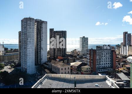 Salvador, Bahia, Brasile - 19 luglio 2024: Vista dei vecchi edifici nel centro storico della città di Salvador, Bahia. Foto Stock