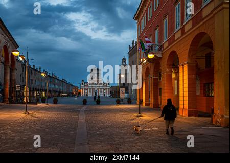 Teatro Comunale di Carpi, accanto al Palazzo dei Pio, Piazza dei Martiri, Carpi, Provincia di Modena, regione Emilia-Romagna, Italia, Europa Foto Stock