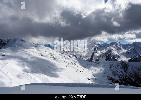 Comprensorio sciistico Hochzeiger, Pitztal, inverno in Tirolo, Austria Foto Stock