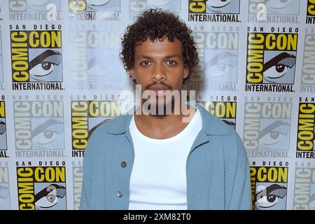 Moe Hashim beim Photocall zur Amazon prime Video serie 'Those About to Die' auf der San Diego Comic-con International 2024 im Hilton Bayfront Hotel. San Diego, 25.07.2024 anni Foto Stock