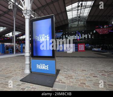 Illustrazione Club France durante i Giochi Olimpici di Parigi 2024 il 26 luglio 2024 a la Villette a Parigi, Francia Foto Stock