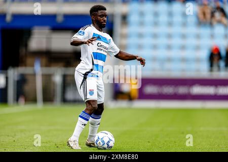 ZWOLLE, 26-07-2024, MAC3PARK Stadium football, amichevole, stagione 2024/2025, durante la partita PEC Zwolle - de Graafschap, PEC Zwolle giocatore Braydon Manu crediti: Pro Shots/Alamy Live News Foto Stock