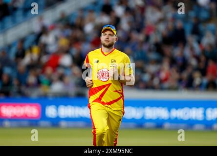 Trent Rockets Sam Cook durante il Hundred Men's Match a Headingley, Leeds. Data foto: Venerdì 26 luglio 2024. Foto Stock