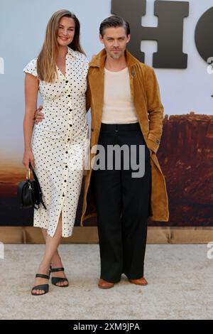 HORIZON Chapter 1 Premiere al Village Theater di Westwood, CALIFORNIA, il 24 giugno 2024 a Los Angeles, CA con: Jennifer Akerman, Tom Payne dove: Westwood, California, Stati Uniti quando: 24 giugno 2024 Credit: Nicky Nelson/WENN Foto Stock