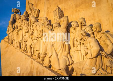 Il Monumento delle scoperte (portoghese: Padrão dos Descobrimentos) è un monumento a Lisbona, Portogallo. Foto Stock
