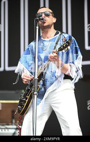 26 luglio 2024, Sheffield, South Yorkshire, U. K: Miles Kane Performing al Tramlines Festival 2024 , Sheffield, Regno Unito (Credit Image: © Robin Burns/ZUMA Press Wire) SOLO USO EDITORIALE! Non per USO commerciale! Foto Stock