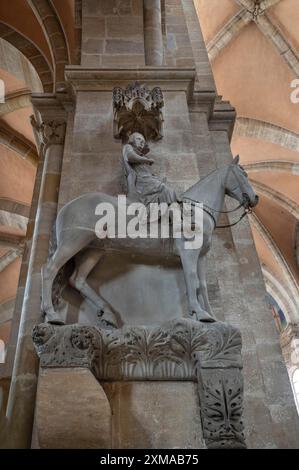 Scultura del Bamberga Rider, creata nella prima metà del XIII secolo, consacrazione della cattedrale di Bamberga nel 1237, alta Franconia, Baysern, Germania Foto Stock