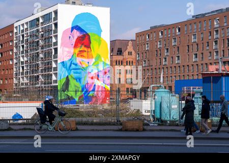 HafenCity, Ueberseequartier, murale su Shanghaiallee, caro Uwe x 30 Jahre Hinz&Kunzt è stato creato in occasione del 30° anniversario del Foto Stock