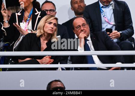 L'ex presidente francese Francois Hollande, cerimonia di apertura durante i Giochi Olimpici di Parigi 2024 il 26 luglio 2024 a Parigi, Francia Credit: Independent Photo Agency/Alamy Live News Foto Stock