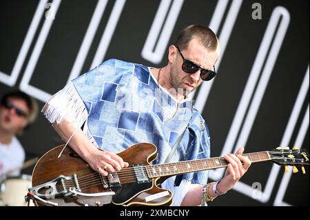 Miles Kane si esibisce al Tramlines Festival 2024 , Sheffield, Regno Unito Foto Stock