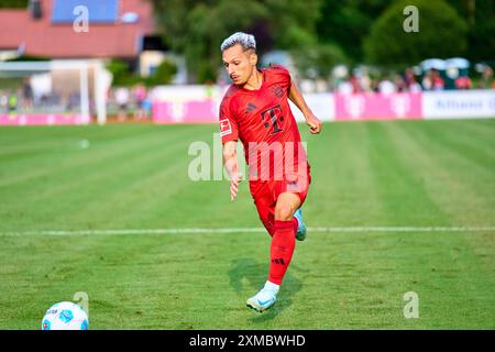 Bryan Zaragoza (FCB 17) in occasione dell'amichevole FC ROTTACH-EGERN - FC BAYERN München 1-14 nel campo di allenamento dello Stadion am Birkenmoos, 1.German Soccer League , a Rottach-Egern, Tegernsee, 24 luglio 2024 stagione 2024/2025, FCB, fotografo: Peter Schatz Foto Stock