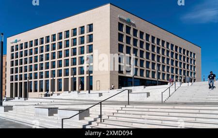 Nuova costruzione dell'hotel Mote-One presso il centro fieristico di Colonia a Colonia-Deutz, Renania settentrionale-Vestfalia, Germania Foto Stock