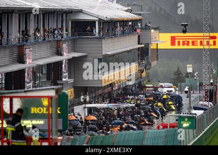 Stavelot, Belgio. 27 luglio 2024. Pitlane, illustrazione durante la decima prova del Campionato FIA di Formula 2 2024 dal 26 al 28 luglio 2024 sul circuito di Spa-Francorchamps, a Stavelot, Belgio - Photo Diederik van der Laan/Dutch Photo Agency/DPPI Credit: DPPI Media/Alamy Live News Foto Stock