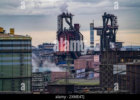 Duisburg-Bruckhausen, ThyssenKrupp Steel, altiforni 8 e 9 Duisburg, Renania settentrionale-Vestfalia, Germania Foto Stock